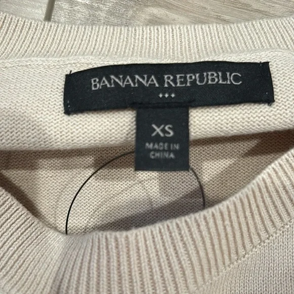 NWT Banana Republic Womens Sweater Cream Polka Dot Long Sleeve Lightweight - Picture 4 of 6